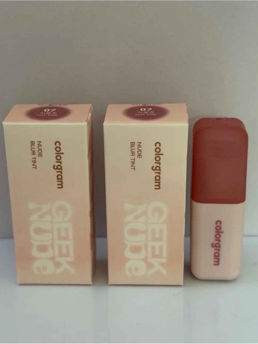 30 PCS x COLORGRAM (RETAIL $12.99 each)- 3 Different shades, NEW IN BOX